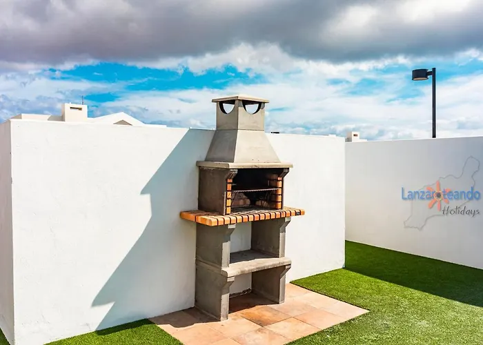 Villa El Golfo Playa Blanca